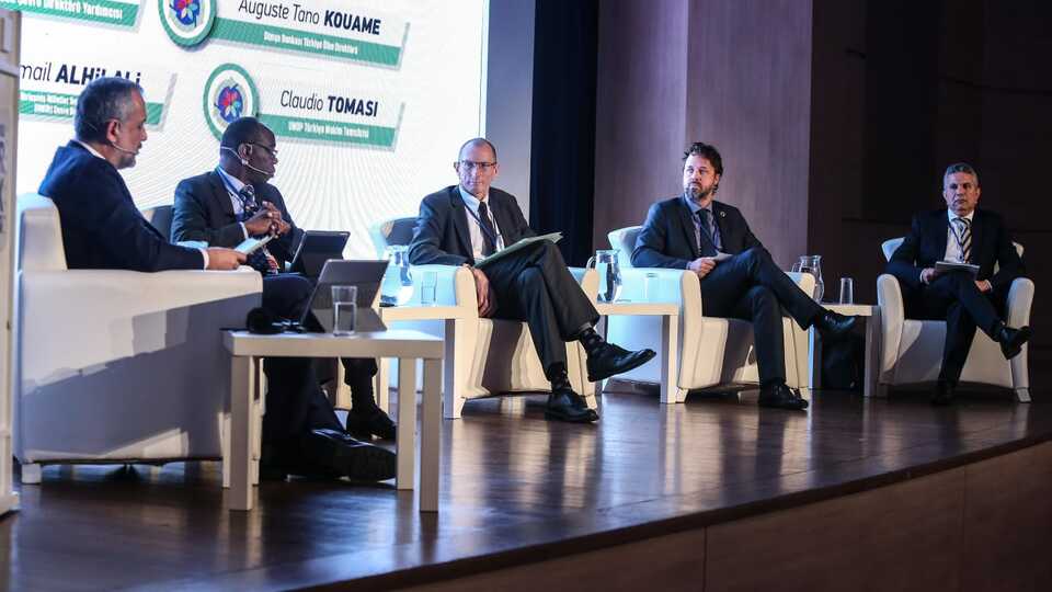 "Atıklarını azalt, yarınları kurtarmaya bugünden başla"