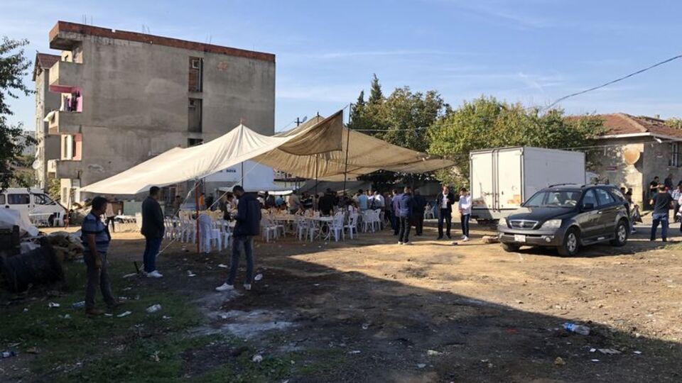 Düğünde davetlilere silahlı saldırı