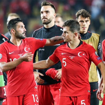 A Milli Takım tek yürek!