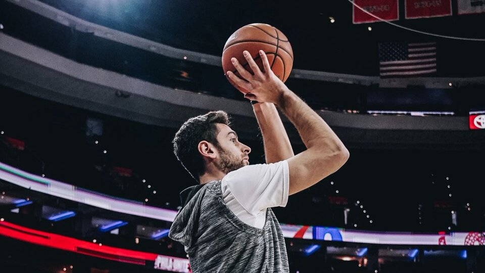 Furkan'dan Hornets potasına 17 sayı