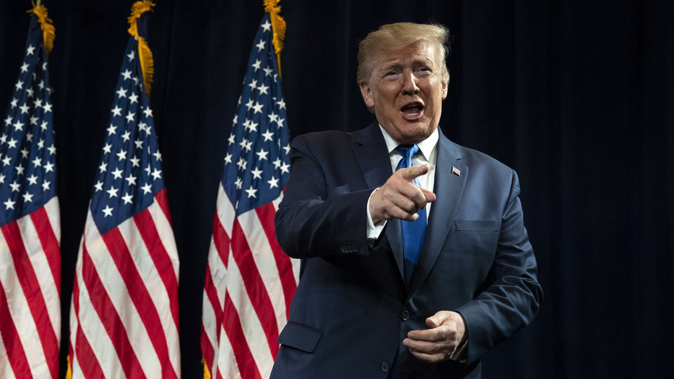 Trump'tan erteleme bekleniyor