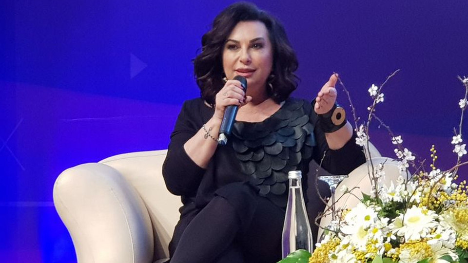 "Evli bir yapımcı beni taciz etti"