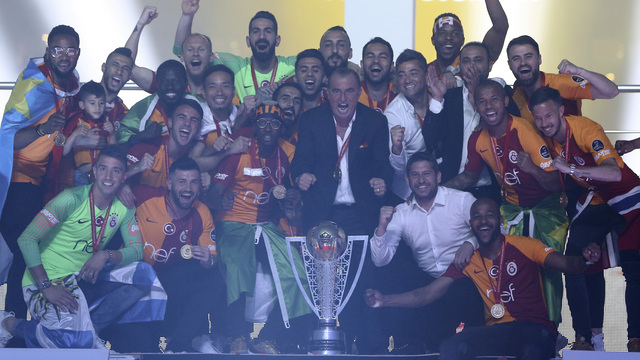Galatasaray ilki başardı