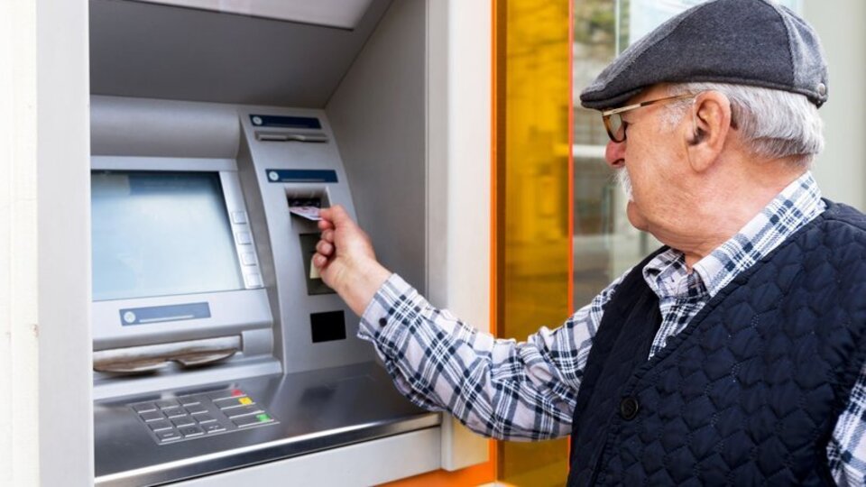 Emeklilikte yaşa takılanlar yasası çıkacak mı?