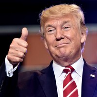 Çalışanlarına 'Trump kuşu' kondu!