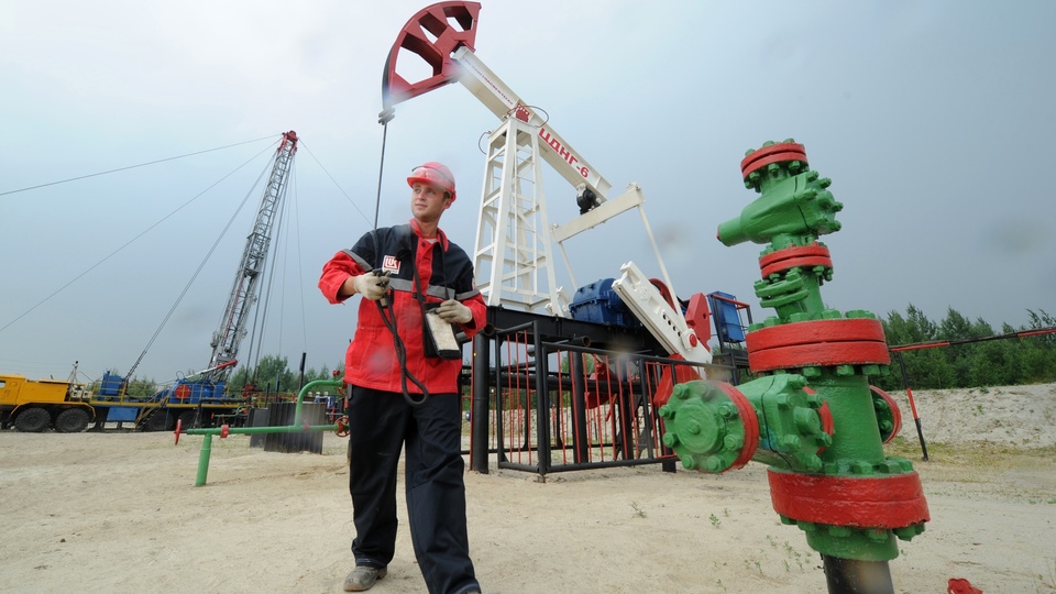 Brent petrolün varili 61,95 dolar