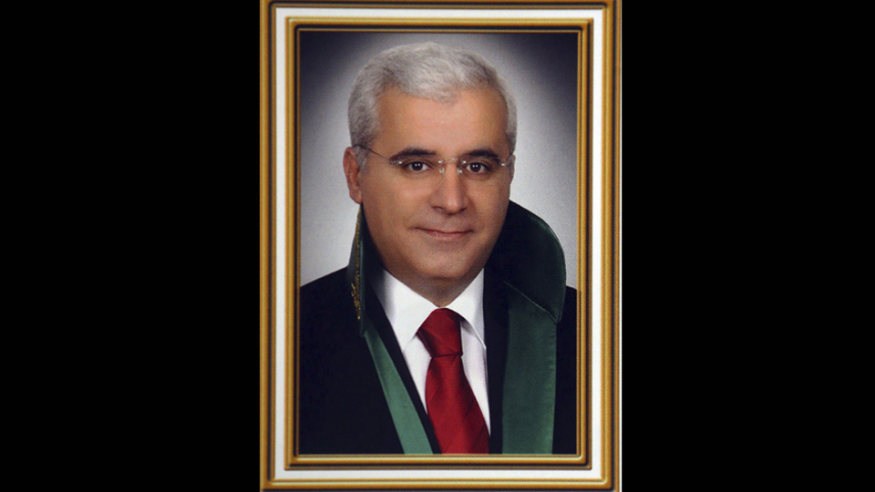 Eski Yargıtay üyesine FETÖ'den hapis