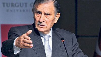 Yıldırım Akbulut hastaneye kaldırıldı