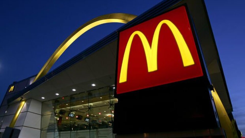 McDonald's çalışanları greve gitti