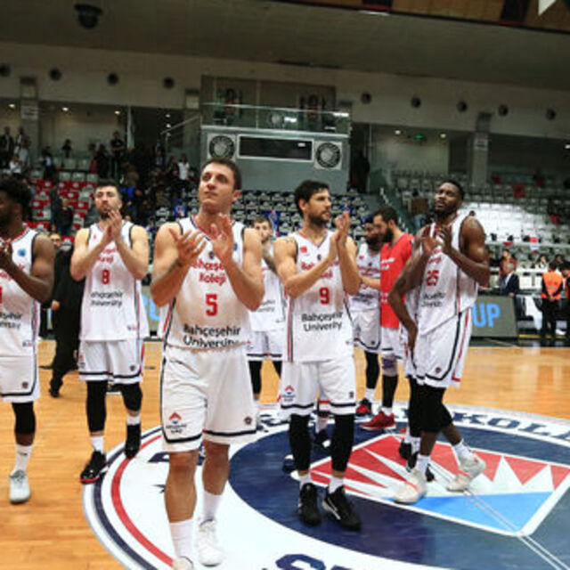 Bahçeşehir evinde kazandı