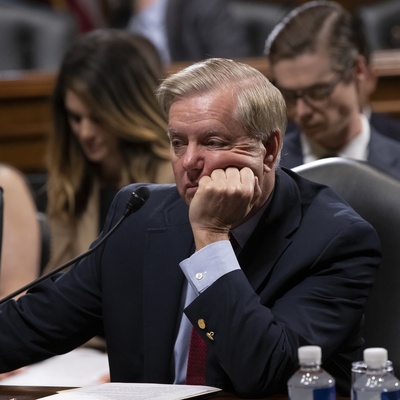 Yine ağız değiştirdi