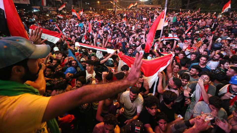 Bu kez sevinçten sokaktalar