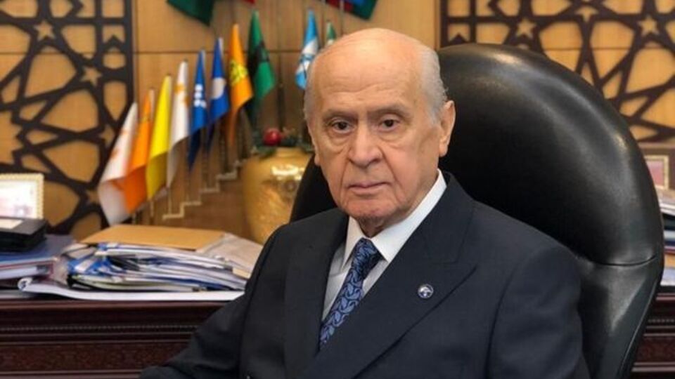 Bahçeli milli takıma "başarı" diledi