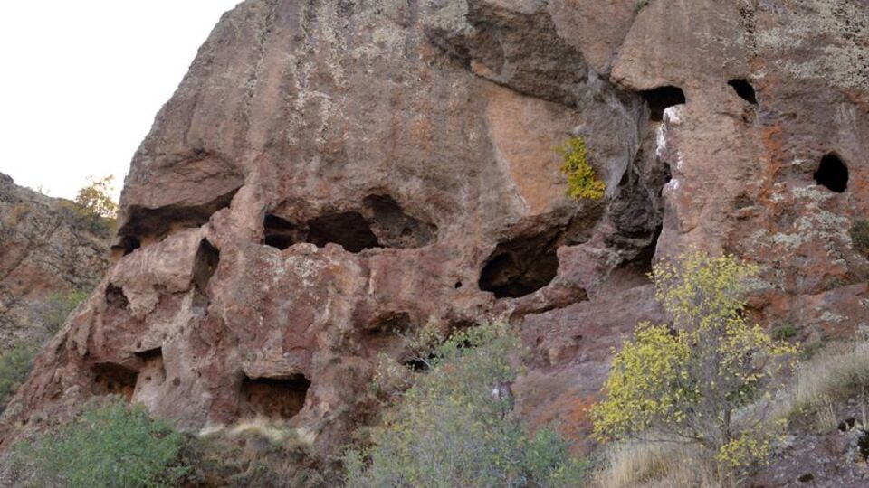 Gizli ibadet yeri keşfedilmeyi bekliyor
