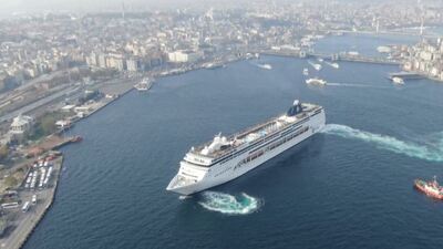 Dev gemi İstanbul'da