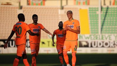 Alanyaspor 2 golle kazandı