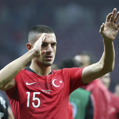 Merih için sıraya girdiler!