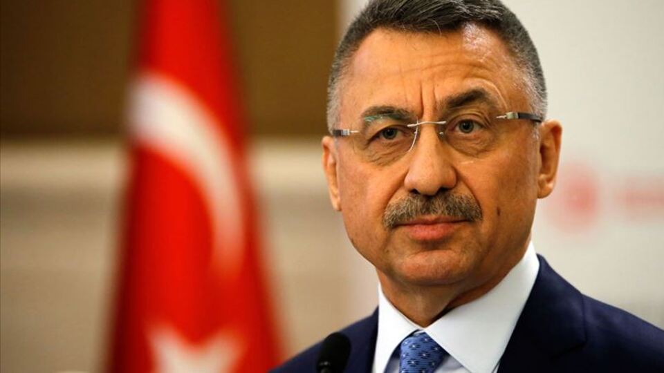 Oktay'dan KKTC bayrağının yakılmasına tepki