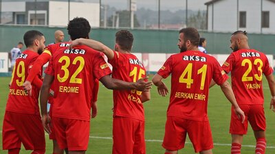 7 gollü maçta kazanan Göztepe