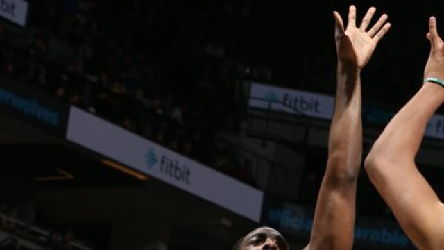 49 sayı atan Harden, galibiyete taşıdı