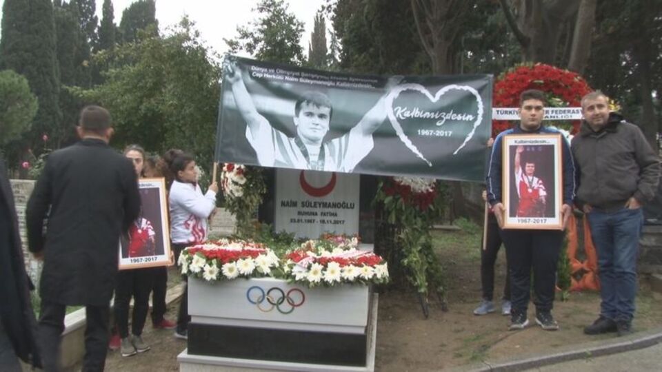 Naim Süleymanoğlu anıldı