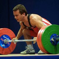 Naim Süleymanoğlu kimdir?