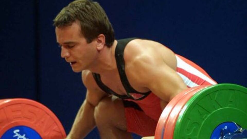 Naim Süleymanoğlu kimdir?