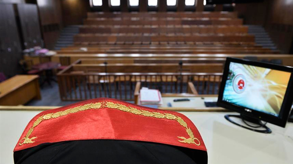 Beraat veya takipsizlik alan KHK'lılar neden dönemiyor?