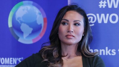 İş başvurusunda fotomontajla TIME dergisine kendisini kapak yapan ABD Dışişleri Bakanlığı yetkilisi istifa etti