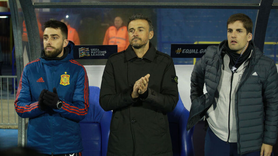 Luis Enrique geri döndü!