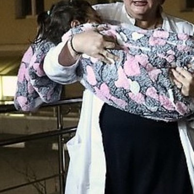 DEAŞ'lıların bebeklerini tahliye ettiler