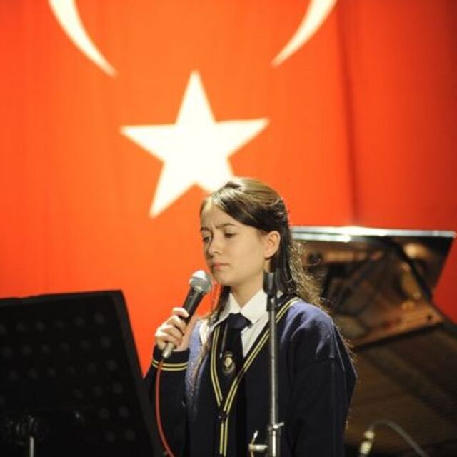 En güzel Öğretmenler günü şiirleri
