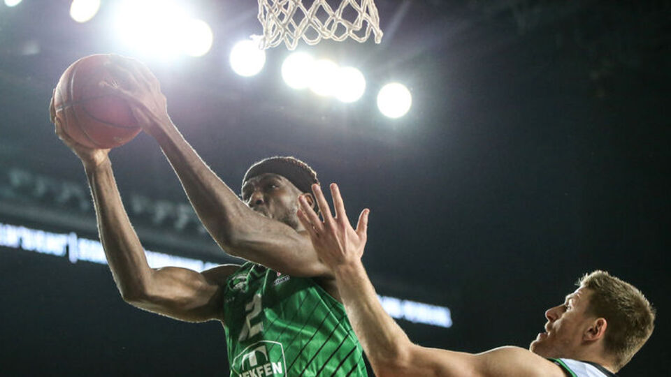 Darüşşafaka Tekfen, Joventut'u devirdi!