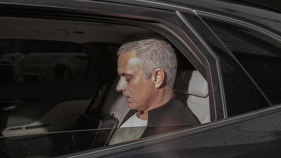 Resmen açıklandı! Mourinho...