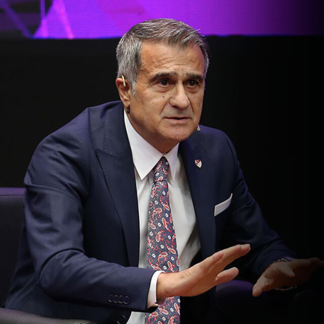 "Bana paracı diyenler ülkeyi soyuyor!"
