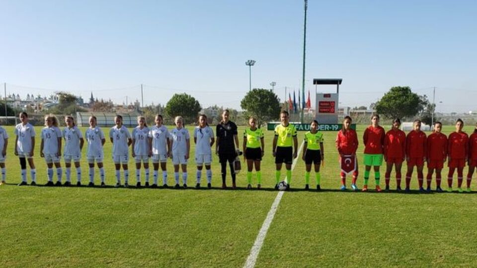 U17 Millilerden yarım düzine gol!