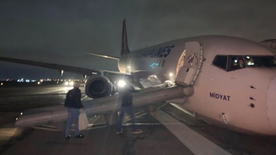 THY uçağı Ukrayna'da pistten çıktı!
