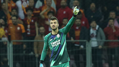 Okan Kocuk'un ilk maçı