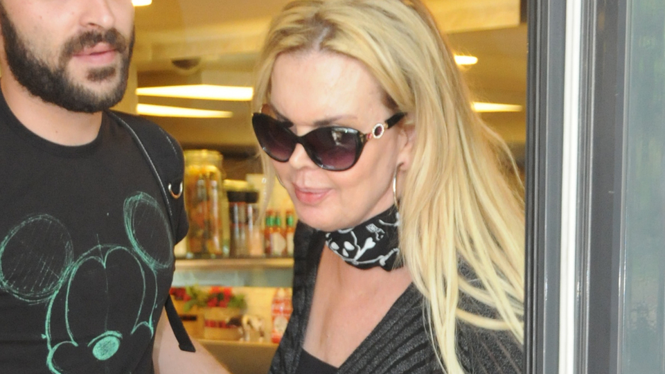 Harika Avcı zor günler mi geçiriyor?