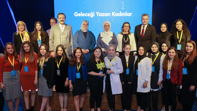 'Geleceği Yazan Kadınlar' 3 yılı devirdi