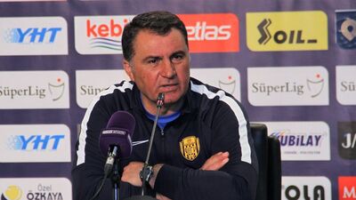 "Peş peşe goller maçtan kopardı"