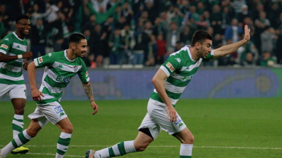 Timsah 2 maç sonra kazandı