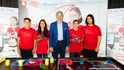 100 bin çocuğa kodlama öğretecek