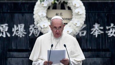 Papa'dan dünyaya nükleer silah çağrısı