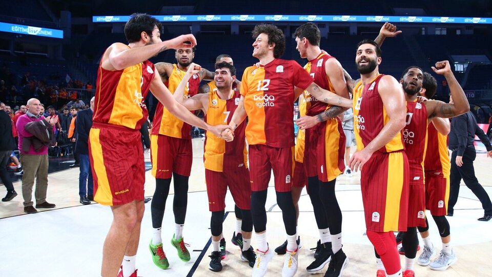 Galatasaray Doğa Sigorta farklı kazandı