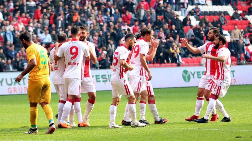 Samsunspor 5 golle kazandı