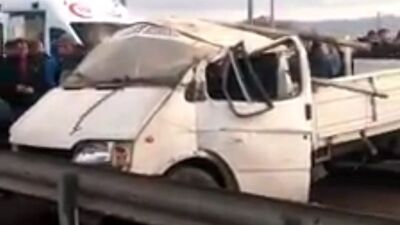 Afyonkarahisar'da düğün konvoyunda kaza!