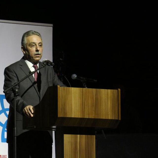 'Öğretmen misin?' fırçası! Vali'den açıklama