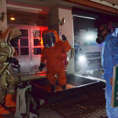 Zarfı açtığında ortalık karıştı! Şarbon alarmı!