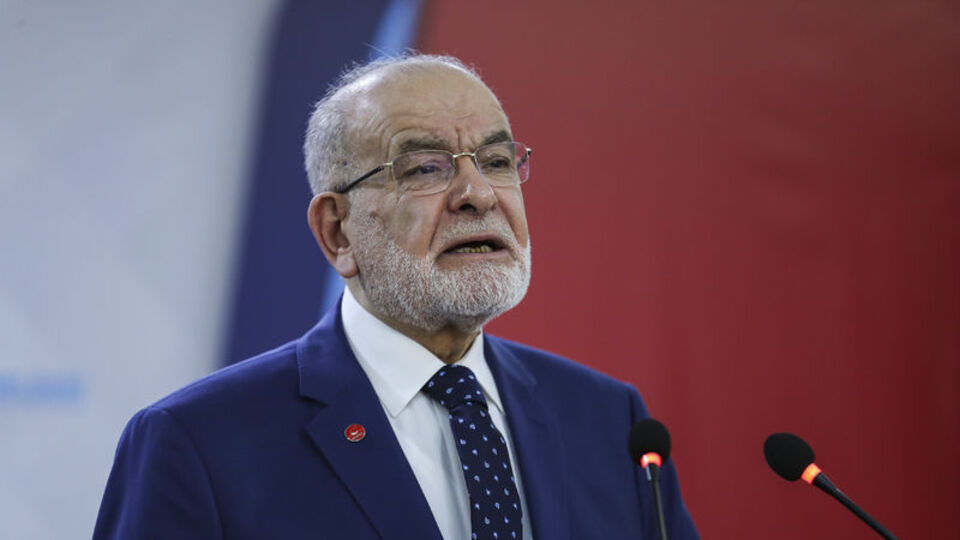 Karamollaoğlu'ndan kadına şidette karşı açıklama